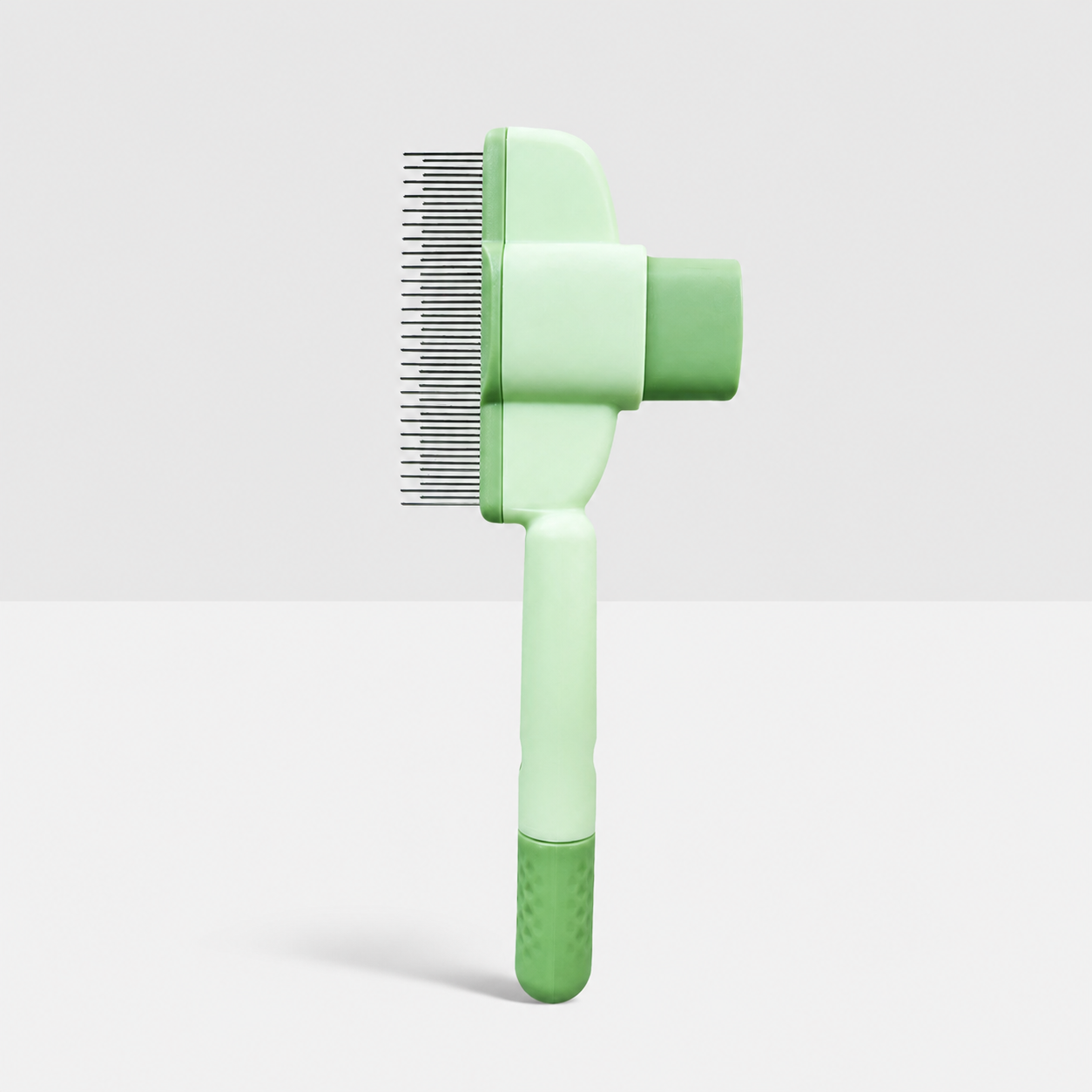 FurFlow™ Self-Clean Grooming Brush